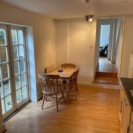 Beautiful Ground Floor Garden Flat Daire Londra Dış mekan fotoğraf