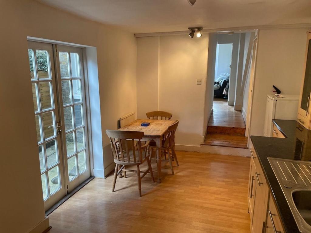 Beautiful Ground Floor Garden Flat Daire Londra Dış mekan fotoğraf